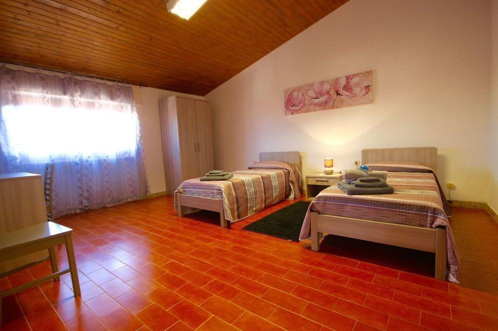 Casa Lucia Hotel Olbia Kültér fotó