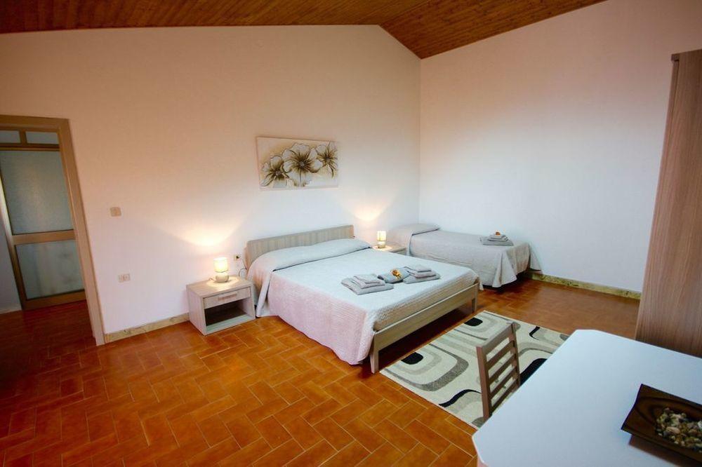 Casa Lucia Hotel Olbia Kültér fotó