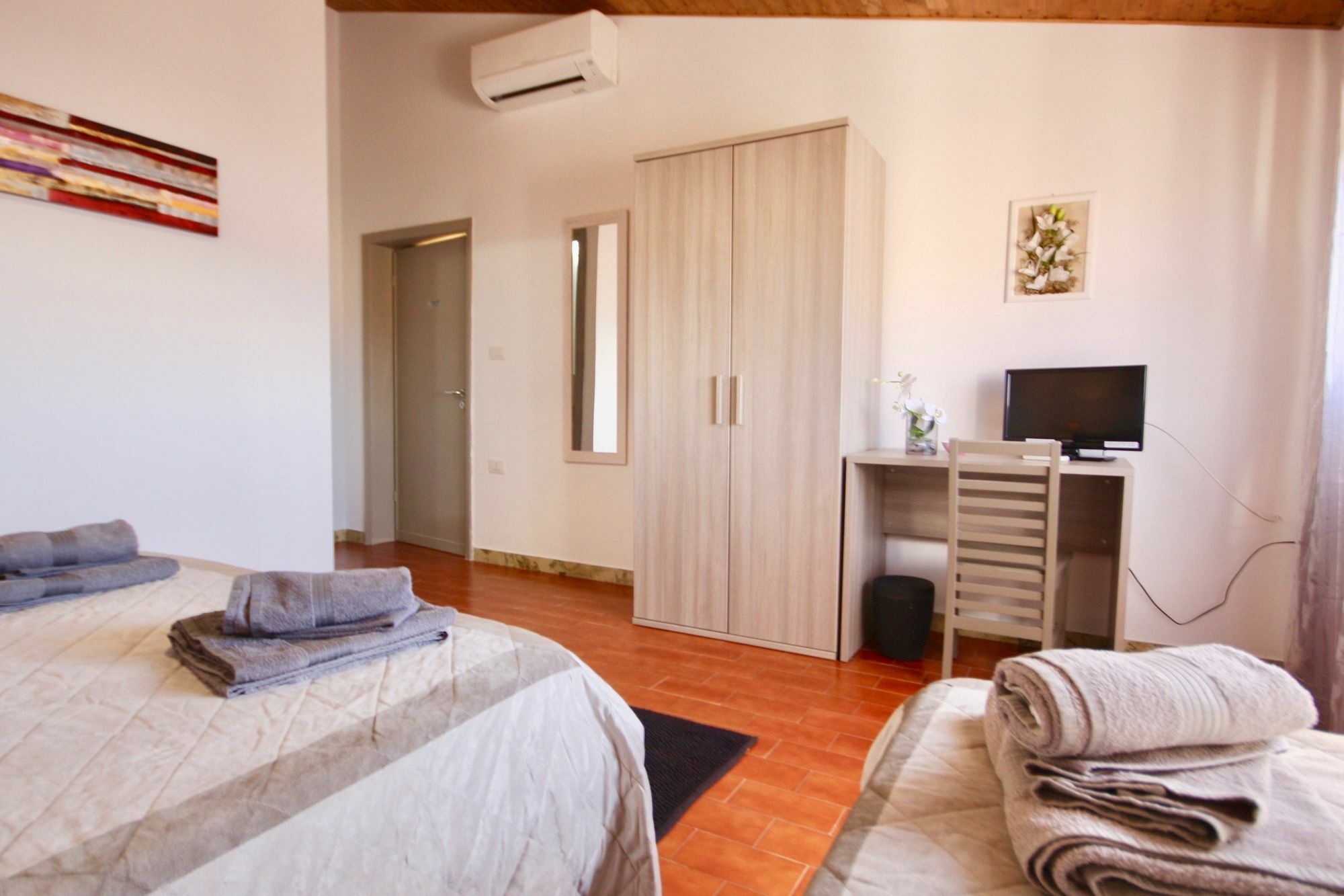 Casa Lucia Hotel Olbia Kültér fotó
